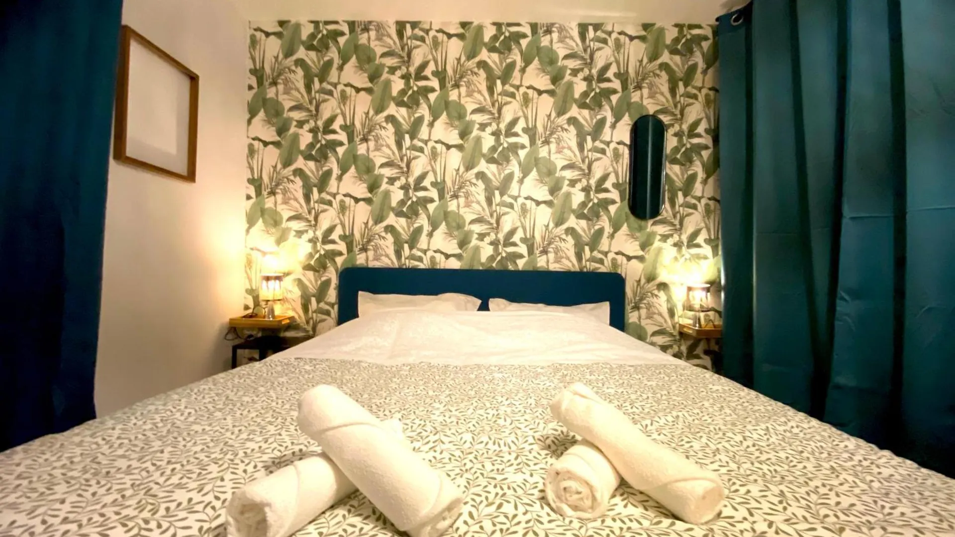 Eden L Jardin, Bbq, Duplex L Parking Gratuit & Super Wifi L Vue Panoramique Sainte-Victoire Apartment Aix-en-Provence 0*,  France