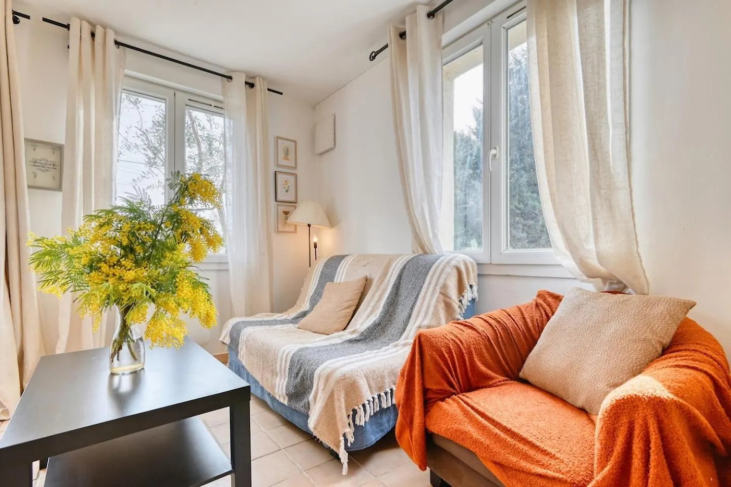 Eden L Jardin, Bbq, Duplex L Parking Gratuit & Super Wifi L Vue Panoramique Sainte-Victoire Apartment Aix-en-Provence