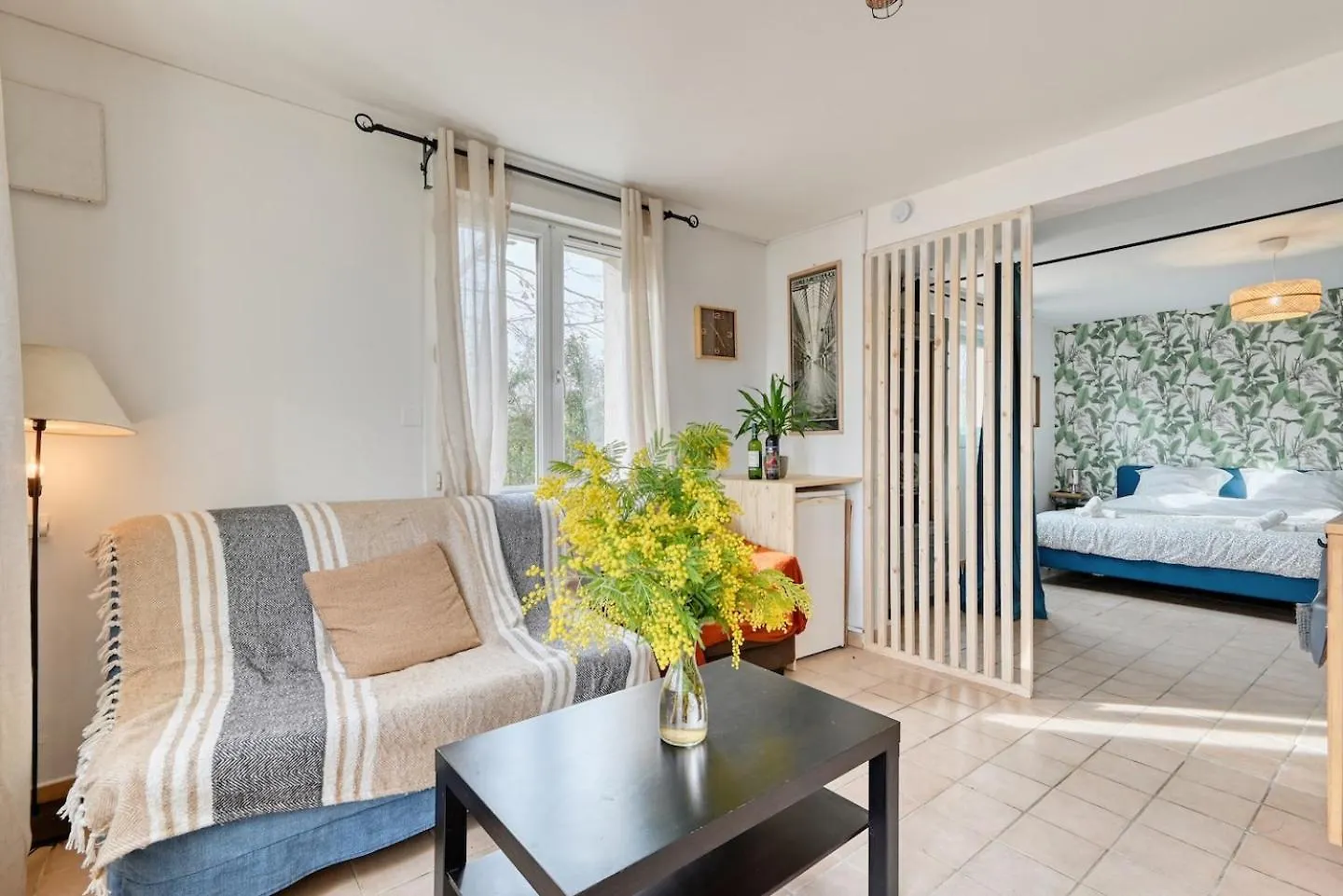 Eden L Jardin, Bbq, Duplex L Parking Gratuit & Super Wifi L Vue Panoramique Sainte-Victoire Apartment Aix-en-Provence 0*,
