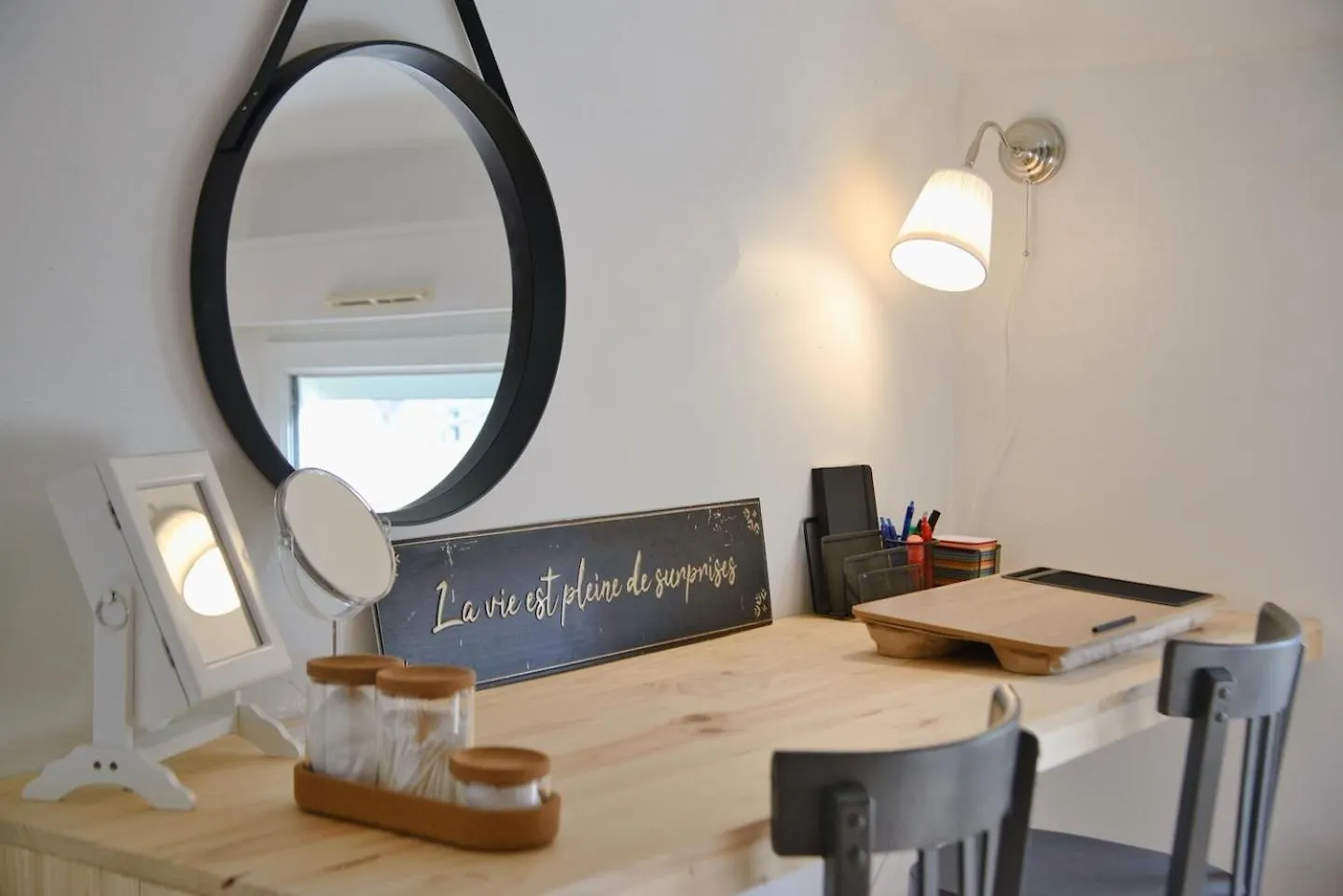 Eden L Jardin, Bbq, Duplex L Parking Gratuit & Super Wifi L Vue Panoramique Sainte-Victoire Apartment Aix-en-Provence